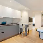 Visit - Solution Apartamento Milão