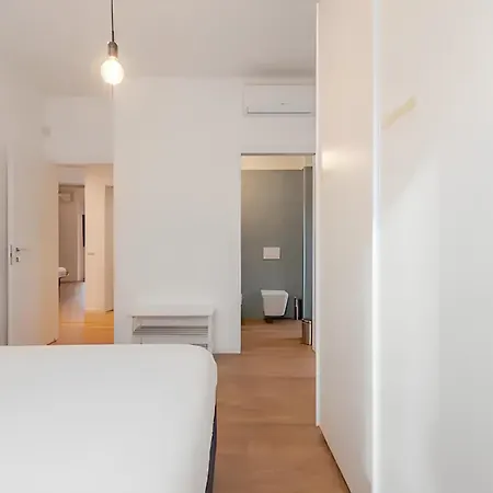 Apartament Visit - Solution *
